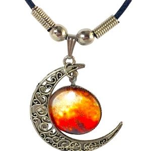 Crescent 🌙 Moon Pendant Necklace